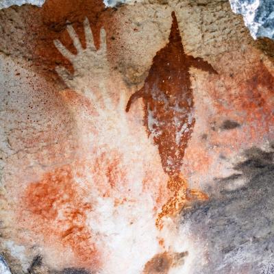 Figure 05 Cave Paintings In Tomolol Cave And Tengkorak Cave Of Mayalibit Bay Of Raja Ampat